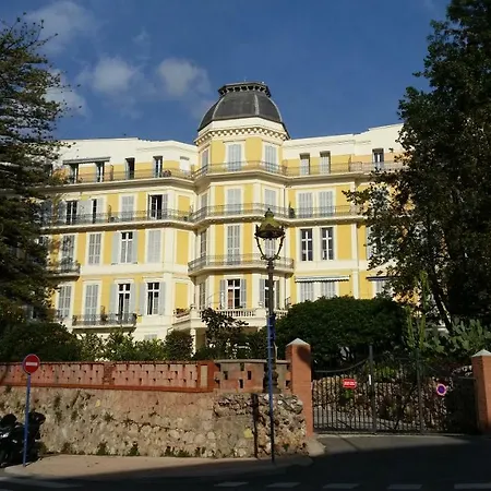 Appartement Ancien Palace - Vue - 700m De La